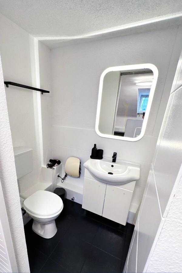 City-Apartment In Krefeld - Beuys Apartments - Krefeld Ngoại thất bức ảnh